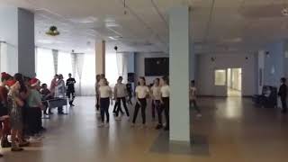 ?Новогодний флешмоб нашего класса!?С наступающим!!!