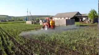 Опрыскиватель польский подкормка чеснока Foton 254