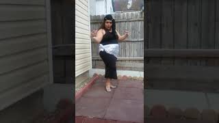 El Anillo.                #Jlo 
#bellydancer # bbw #plussizs #americanidolauditions #americanidol #s