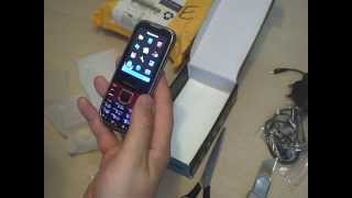 Кнопочный телефон Lenovo i880.