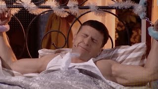 Этот номер порвал зал до СЛЕЗ - Жена застукала Зеленского с дедом морозом
