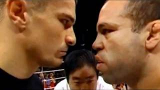Mirko Crocop vs Wanderlei Silva 1 - Best Staredown ever in MMA