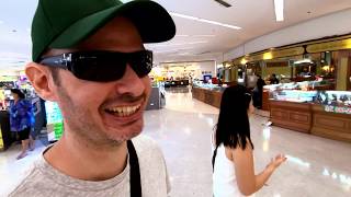 How to Vlog with People Around / How to Stop Your Thai Wife from Shopping
