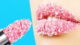 25 DIY MAKEUP LIFE HACKS || CANDY MAKEUP