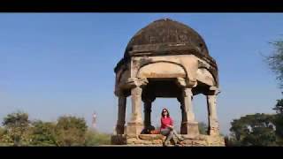 Qutub Minar & Mehrauli Archaeological Park | Places to visit in Delhi