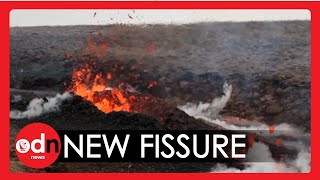 Iceland Volcano Site Hastily EVACUATED as New Fissure Erupts