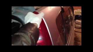 Mitsubishi Colt 2004 Замена ламп задней блок-фары