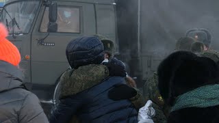 Встреча военных медиков, вернувшихся из Хакасии после оказания помощи в борьбе с COVID19
