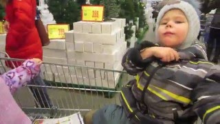 Влог:Наше утро.Манник по новому рецепту.В обновках.Покупки в "METRO".Ужин.(12.12.15г)