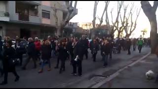 Ostia, corteo contro il dissesto stradale del X Municipio
