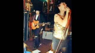 Bikini Kill "Alien She" Live @ Exit 99, Fargo, ND 09/21/91 (SBD-audio)