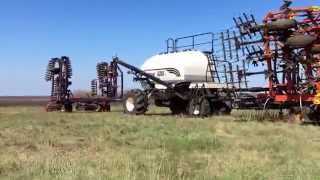 John Deere и посевной комплекс