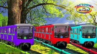 Метро в Киеве / Поезда для детей и цветные вагоны / Metro in Kyiv и рекламные вагоны