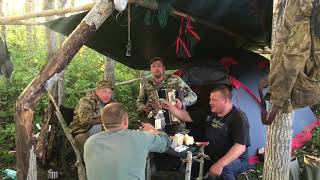 Пьянка на Охоте Прострелили Баян ))