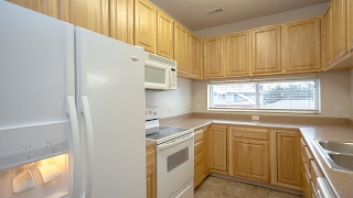 Apartment at 3000 S 72nd St in Lincoln Nebraska - 2BD 2BA Chateau Development LLC Apartment For Rent