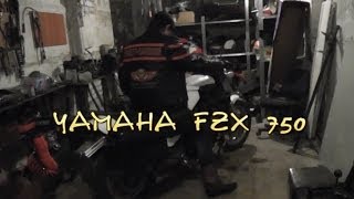 [Докатились!] Обзор Yamaha FZX 750. Не забыть бы заправить.