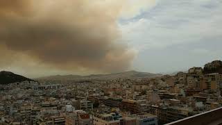 Мати.В Греции огромный лесной пожар.Kineta.Huge forest fire in Greece.