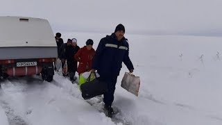 ЖИЗЗАХДА ОДАМЛАР СОВУҚДА ҚОРДА ҚОЛИБ КЕТДИ