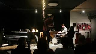 Tristan Honsinger Trio @ Brötz 191127 Nr 788