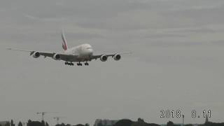 Airport Live stream London Heathrow arrivals