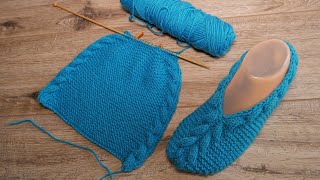 Лазурные следки спицами с объёмной косой ? Azure slippers knitting pattern