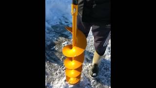 Купили шнек для льда Barracuda Fishtool