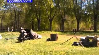 Реконструкция боев Великой Отечественной в городском парке