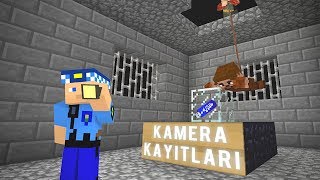 FAKİR KAMERA KAYITLARINI ÇALIYOR! ? - Minecraft