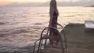 New Amputee Woman 358 - YouTube