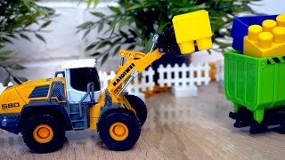 Рабочая машина. Вилочный погрузчик. Видео для детей с игрушками
