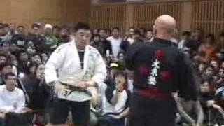 「柳　龍拳（合気達人)」対戦結果：探偵ファイル