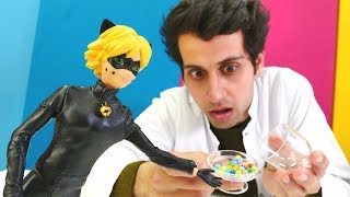 Kara Kedi'nin siyah noktaları çıkmış! Çizgi film oyuncakları. Kız ve erkek çocuk videosu!