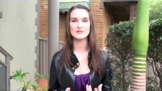 How To Attract Men - What a Man Finds Attractive in a Woman