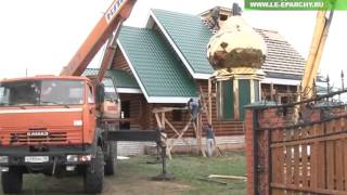 Георгиевский храм в поселке Дальний обрел купола и кресты
