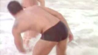 Sylvia Saint en la playa