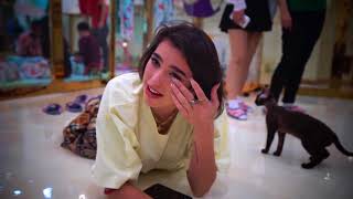 Dua Lipa Diaries 007 - Meerkat Cafe - May 2018
