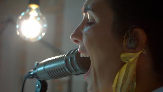 Verônica Ferriani :: Zepelins (live)