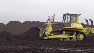 Тест-драйв ТМ10 ГСТ vs CAT D6R - Сорочинск, скважина 216 (IMGA0381)