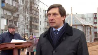 В Великих Луках освятили колокола нового храма