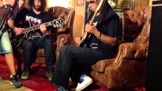 Nile Rodgers & Kamelmat