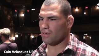 Cain Velasquez vs Junior Dos Santos