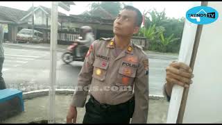 MOJOKERTO - Jelang Peringatan HUT RI Ke-74 Polsek Kutorejo Mengikuti Festival Gapura Cinta Negeri