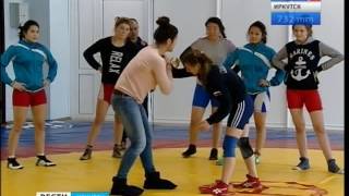 Олимпийская чемпионка Наталья Воробьёва прилетела в Иркутск на Всероссийский турнир по вольной борьб