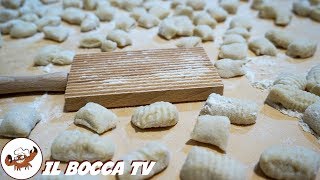 545 - Gnocchi fatti in casa...la cucina è stata invasa! (come fare gli gnocchi di patate o topini)