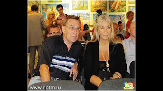 Мария Карпинская и Валери Кин в фривольной беседе решают глобальные проблемы планеты.