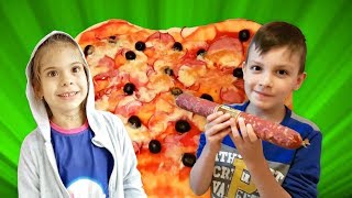 Готовим пиццу с Элис и ее итальянским другом. Видео для Детей
