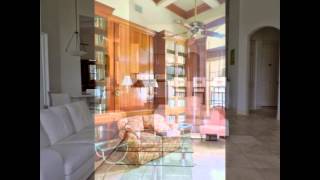 West Palm Beach Florida Golf lake view home Low HOA $ 740,000
