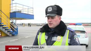Солдат привіз з АТО  "сувенір" — цілий арсенал зброї