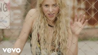 Shakira - Me Enamoré (Official Music Video)