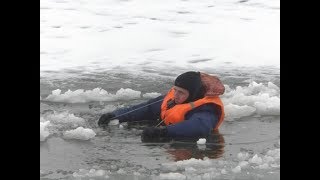 Как вести себя зимой на водоемах